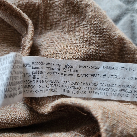 Zara high waist shorts, tan, medium - Picture 4 of 4